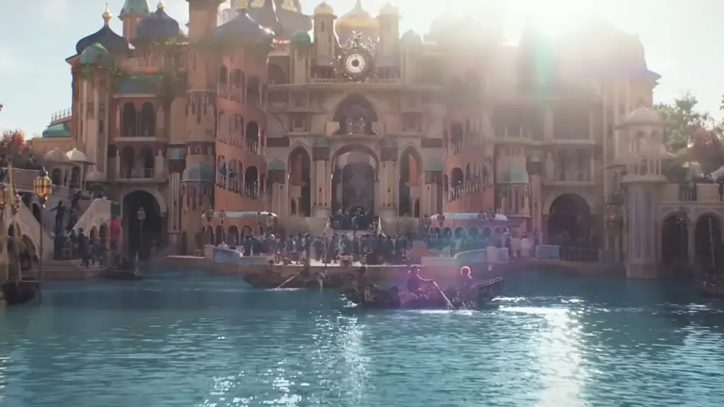 film sets of Wicked Arriving by boat to Shiz University