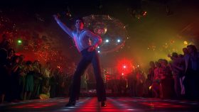 Because it’s Saturday night – The mirror ball in Saturday Night Fever