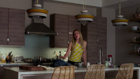 #FFFind: Trish’s kitchen pendant lights in Jessica Jones
